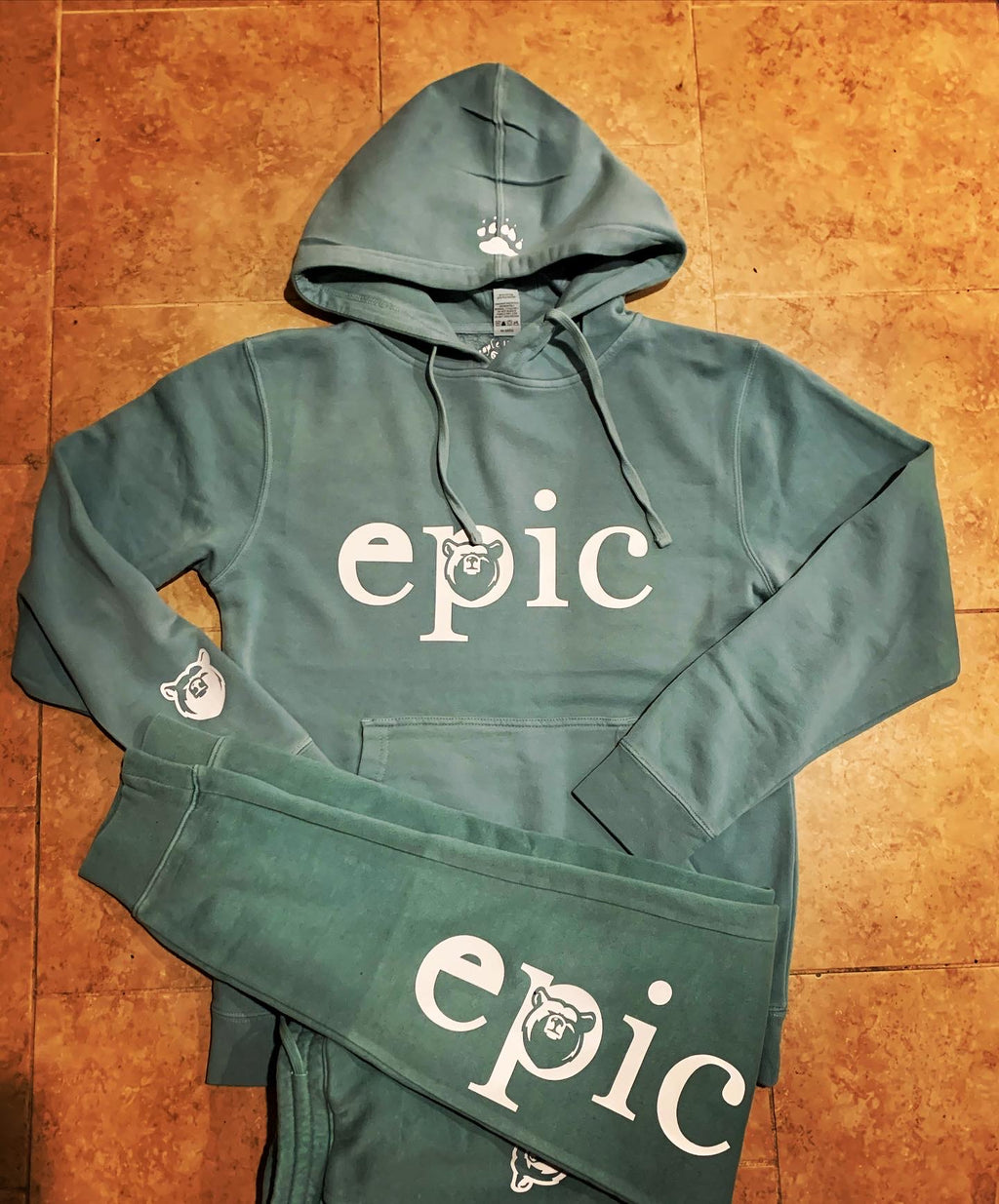 Classic Epic Joggers set